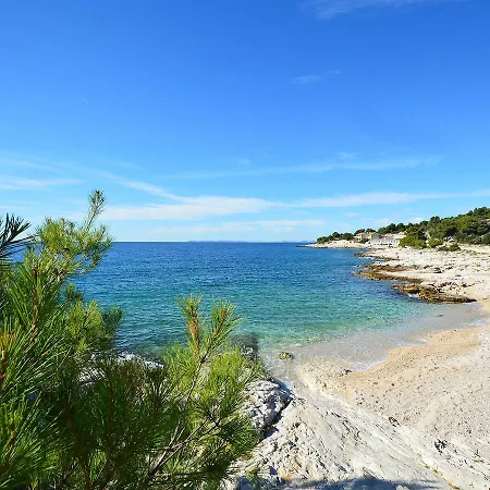 Mira By Interhome Casa de Férias Dolac