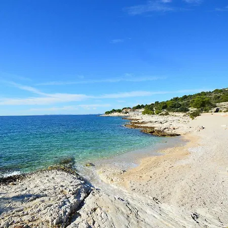 Mira By Interhome Casa de Férias