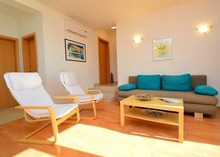 בית נופש Mira By Interhome